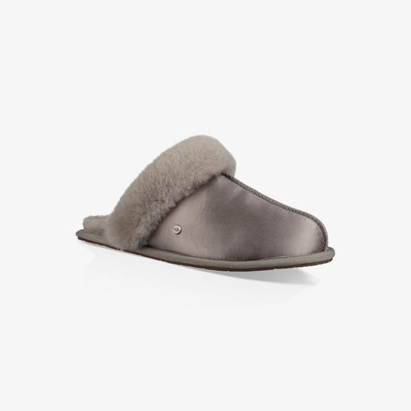 Chausson UGG Scuffette II Satin Femme Grise Soldes 100DVWXG